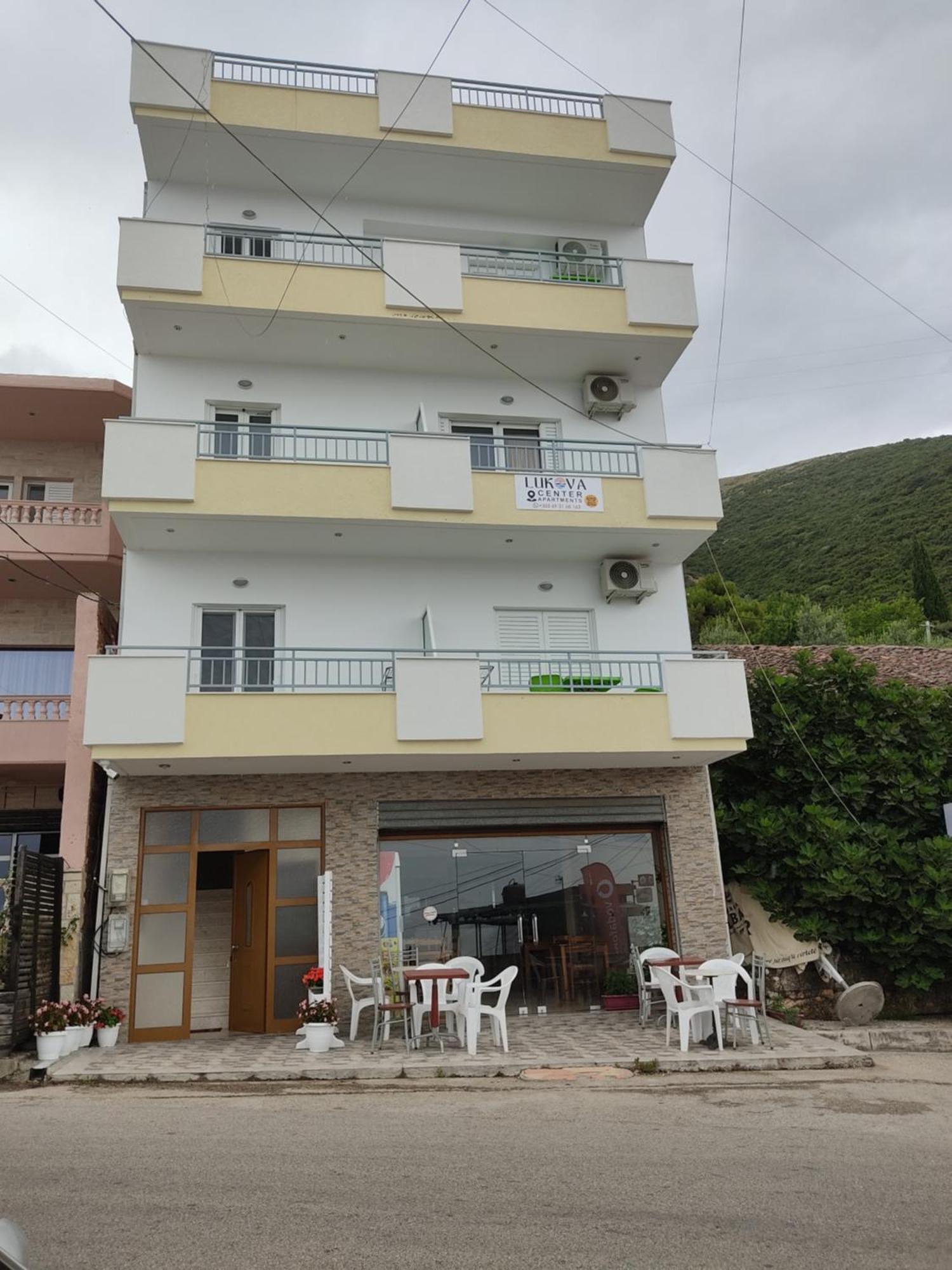 Lukova Center Apartments Exterior photo
