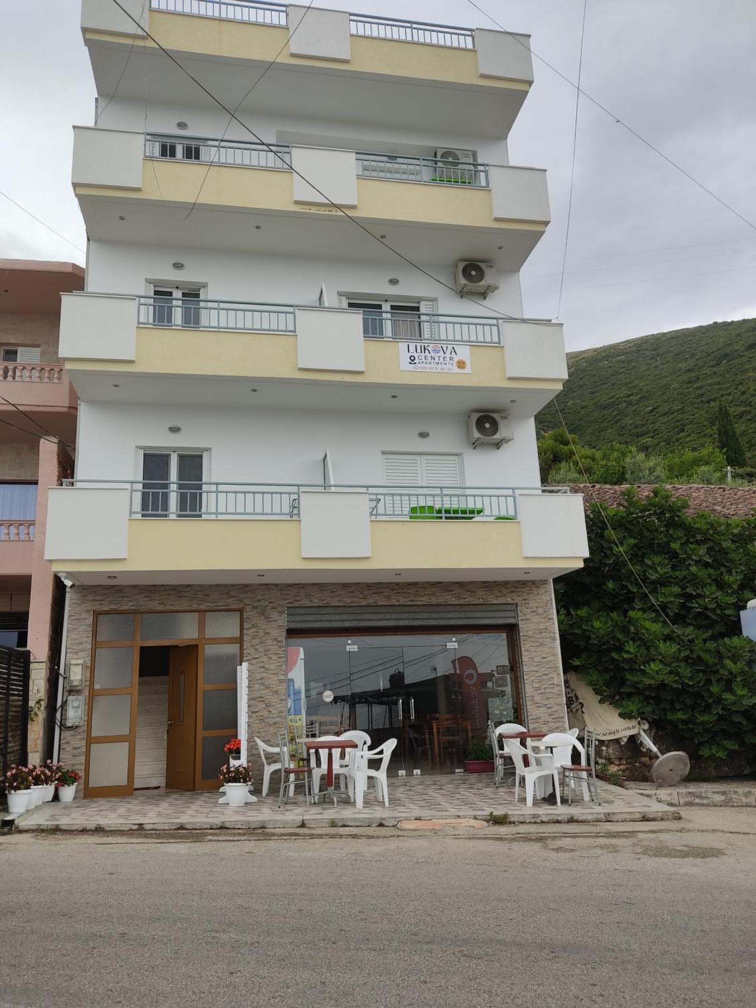 Lukova Center Apartments Exterior photo